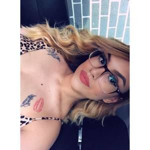 Meet your Posher, Priscilla